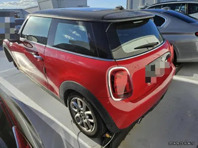 2020 MINI Cooper VIN: