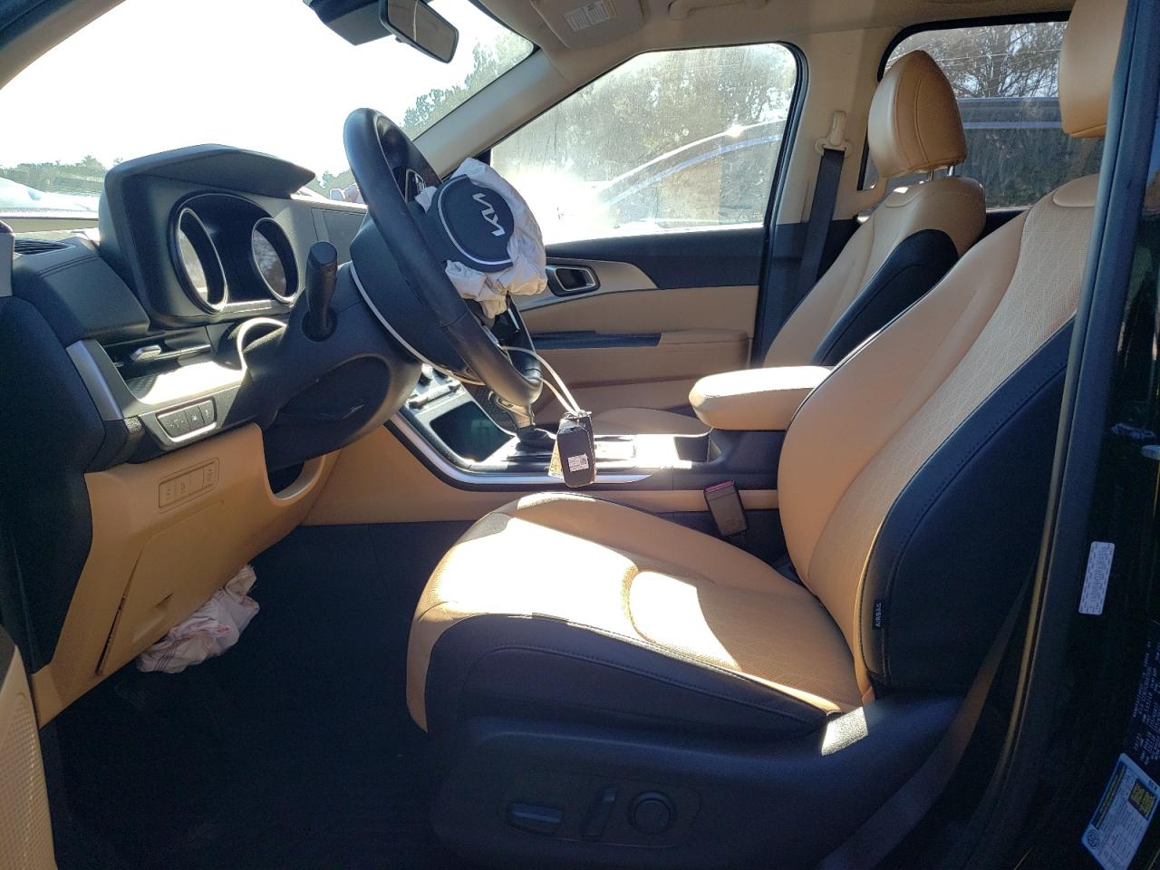 2024 KIA CARNIVAL LX VIN:KNDNB4H32R6384556