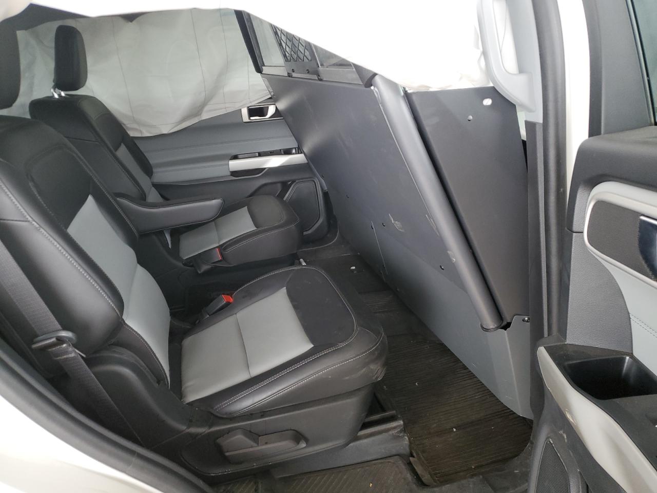 2022 FORD EXPLORER XLT VIN:1FMSK8DH5NGC02635