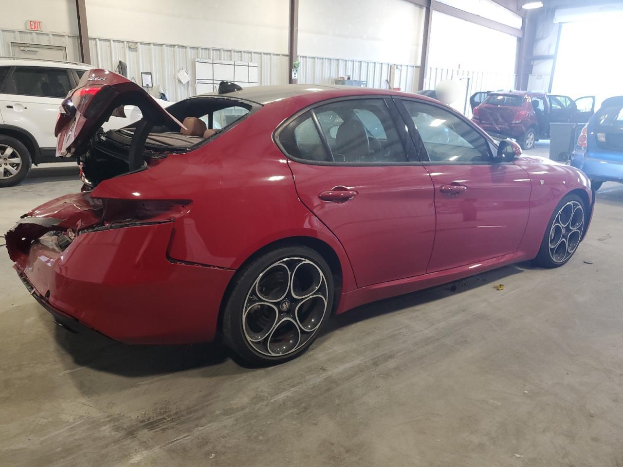 2022 ALFA ROMEO GIULIA SUPER VIN:ZARFAMBN7N7655042