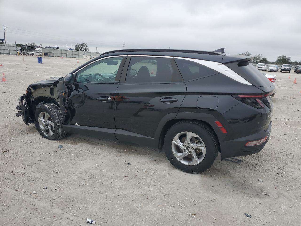 2022 HYUNDAI TUCSON SEL VIN:5NMJB3AE7NH137809