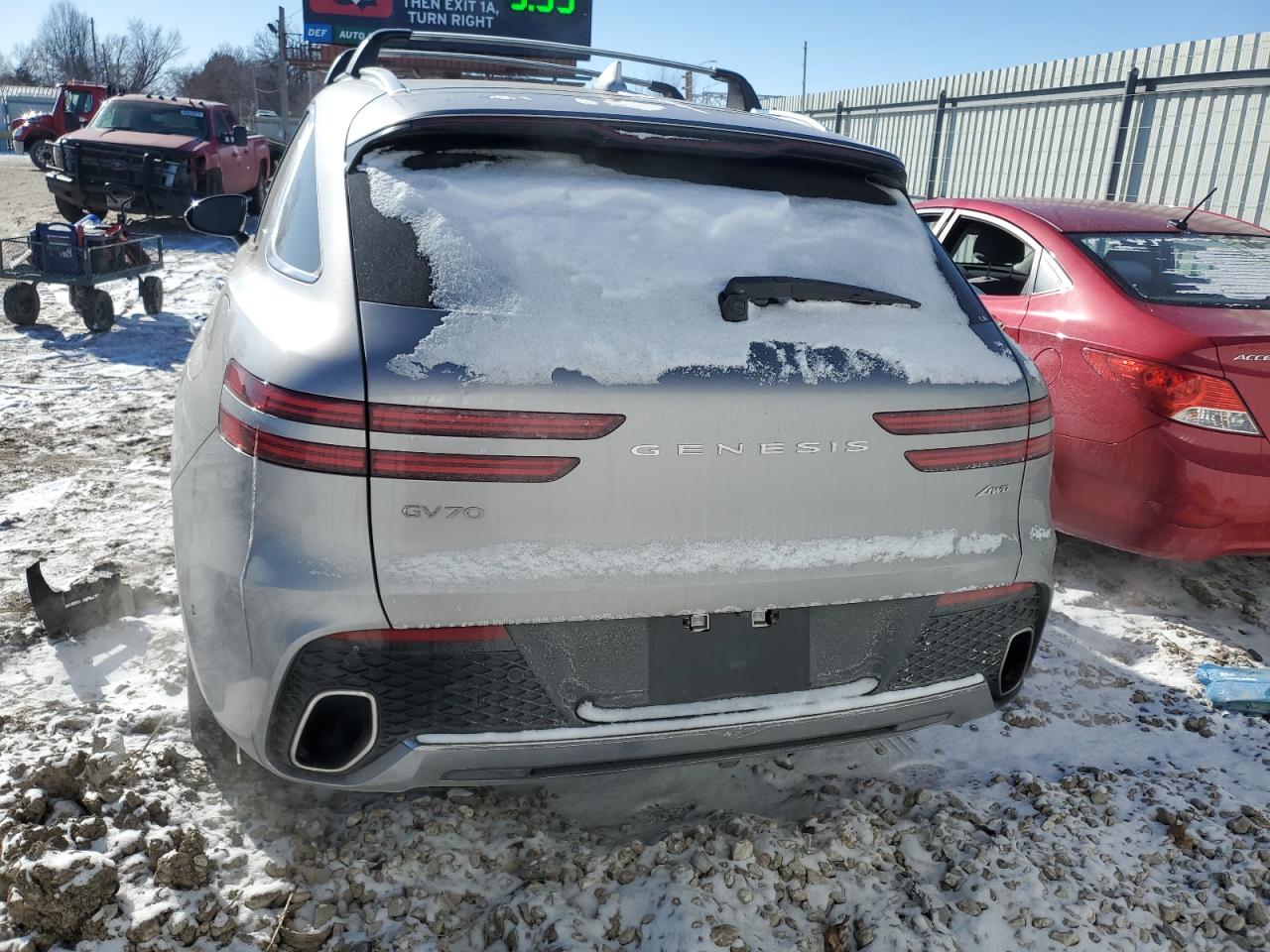 2023 GENESIS GV70 BASE VIN:KMUMADTB1PU116424