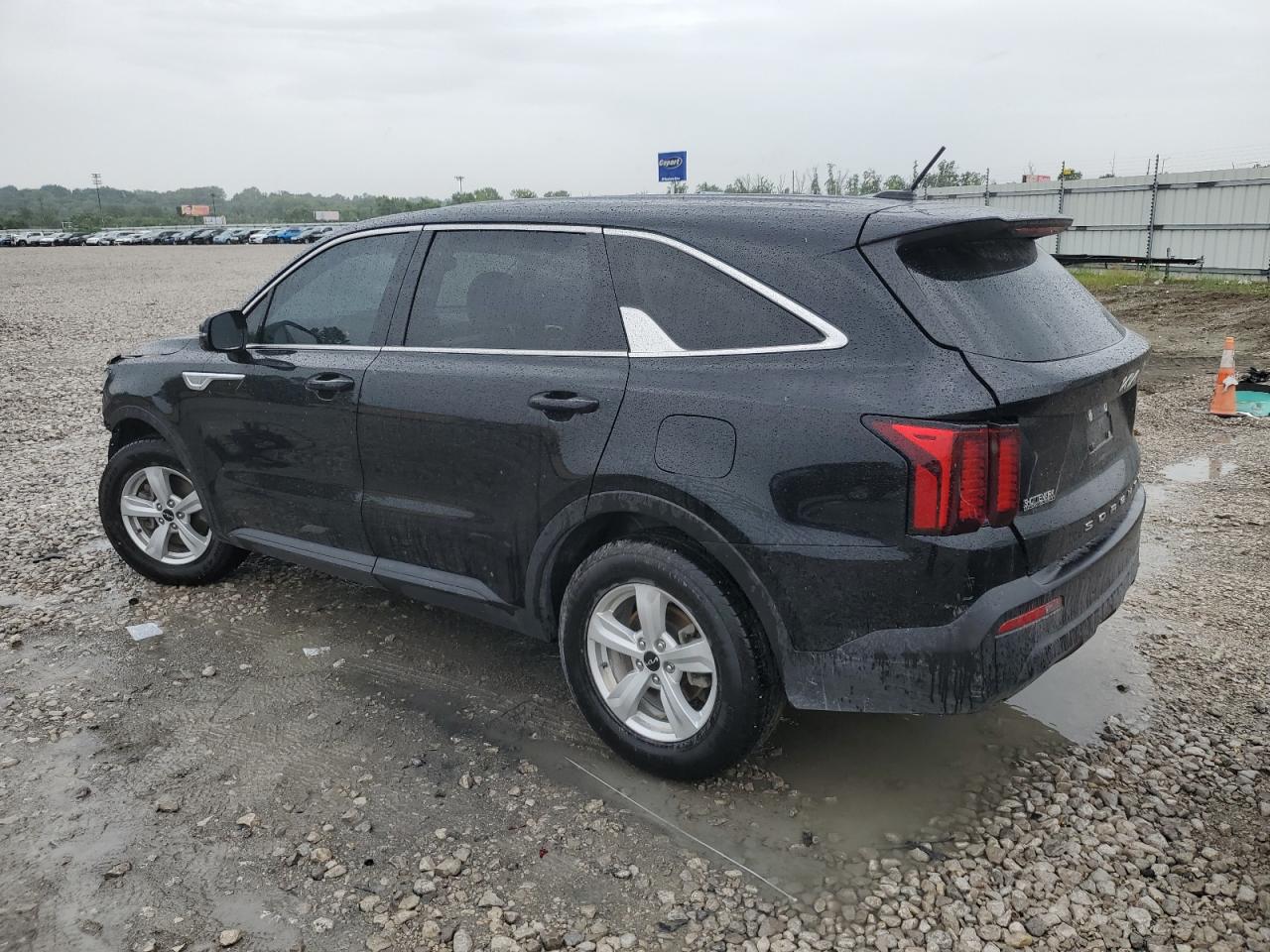 2022 KIA SORENTO LX VIN:5XYRG4LC8NG143036