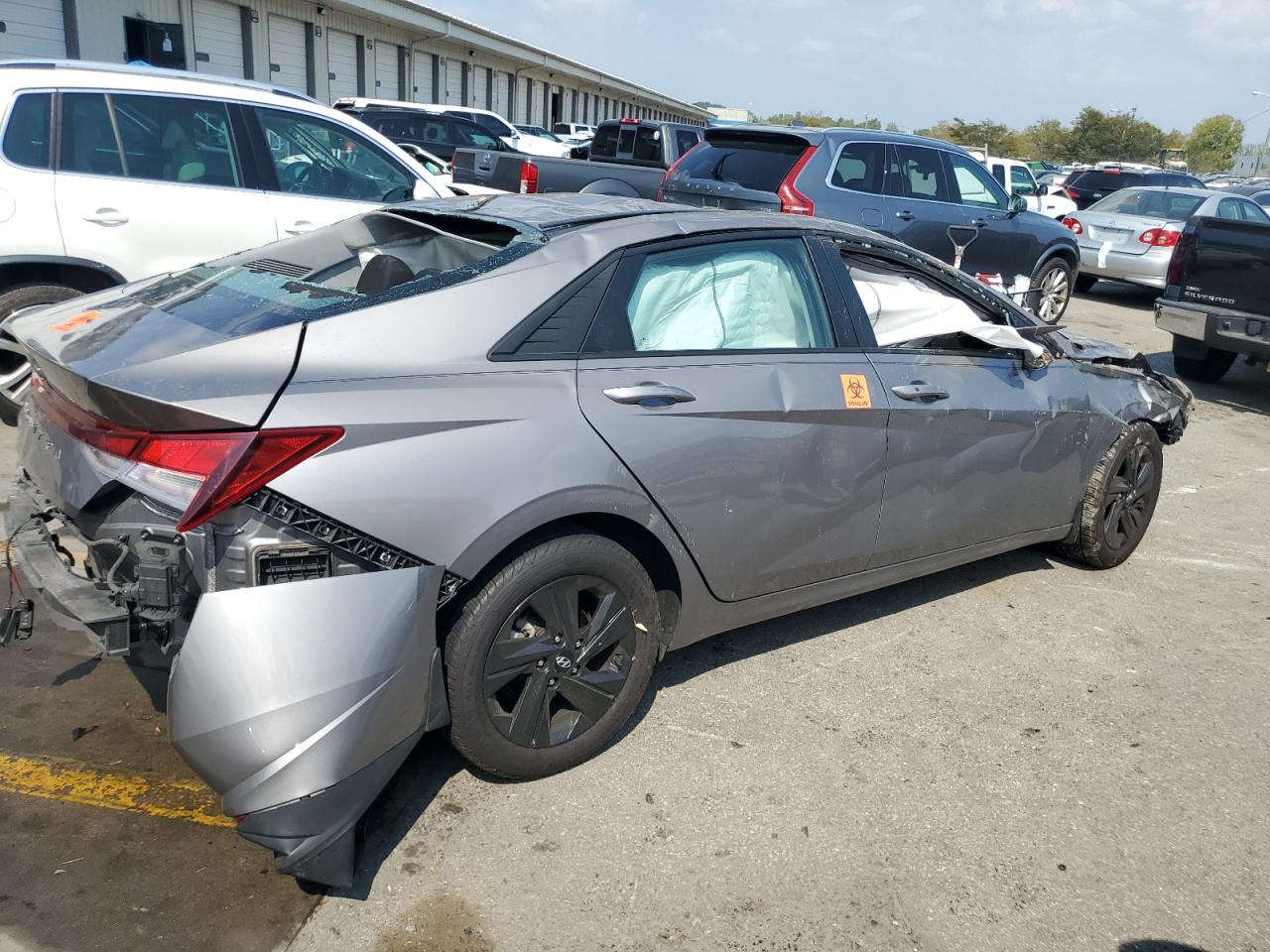 2022 HYUNDAI ELANTRA SEL VIN:KMHLM4AG0NU310746