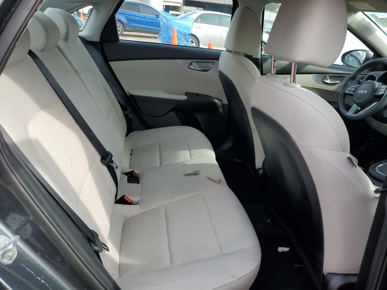 2022 KIA FORTE FE VIN:3KPF24AD2NE464855