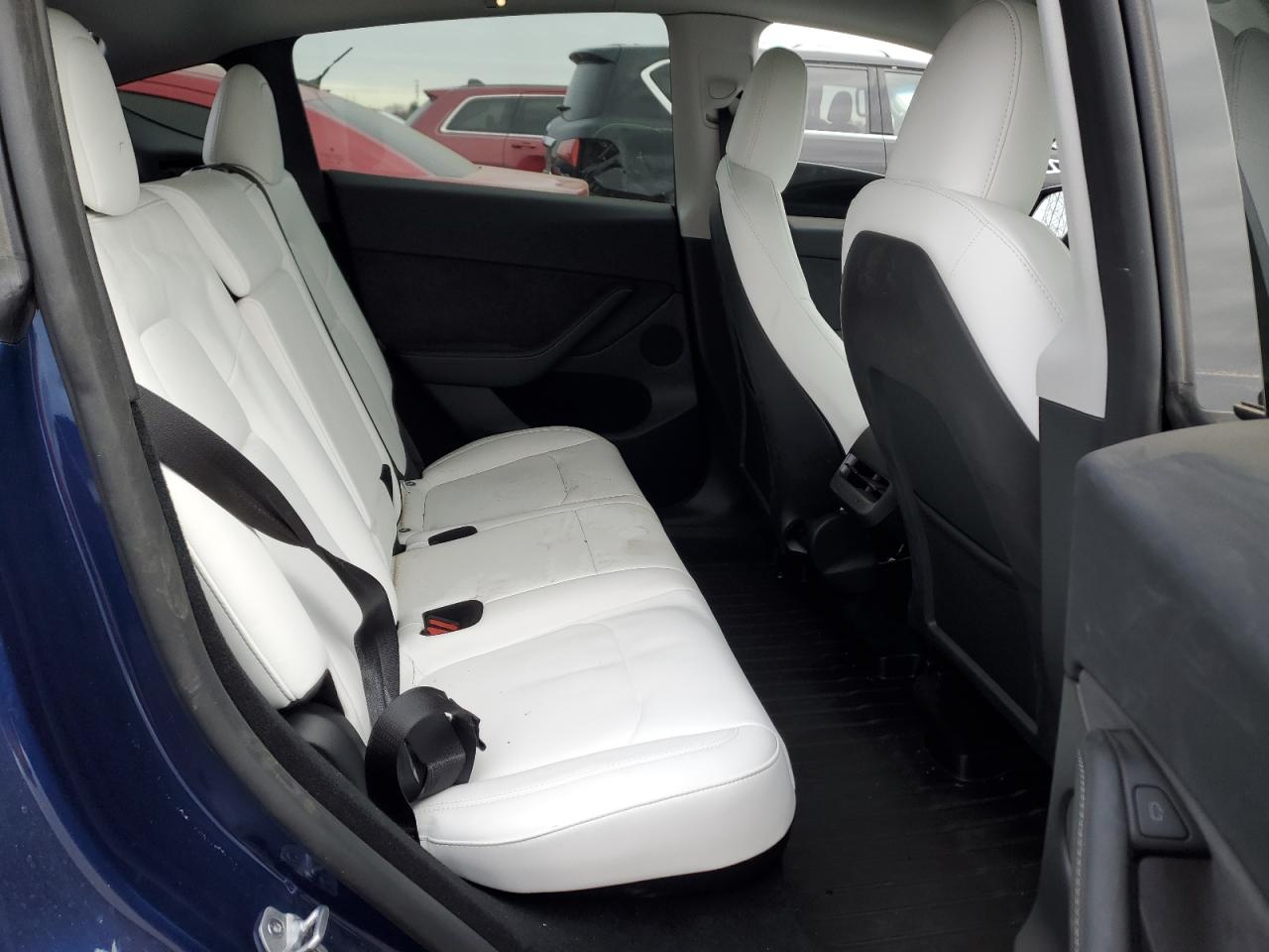 2023 TESLA MODEL Y  VIN:7SAYGDEFXPF852079