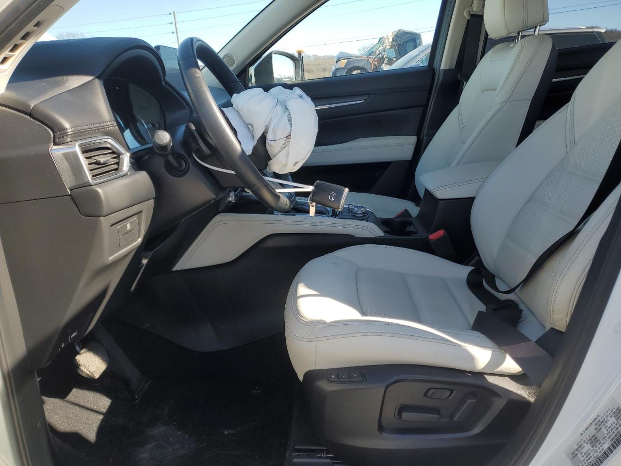 2023 MAZDA CX-5 PREMIUM VIN:JM3KFBDM1P0126420