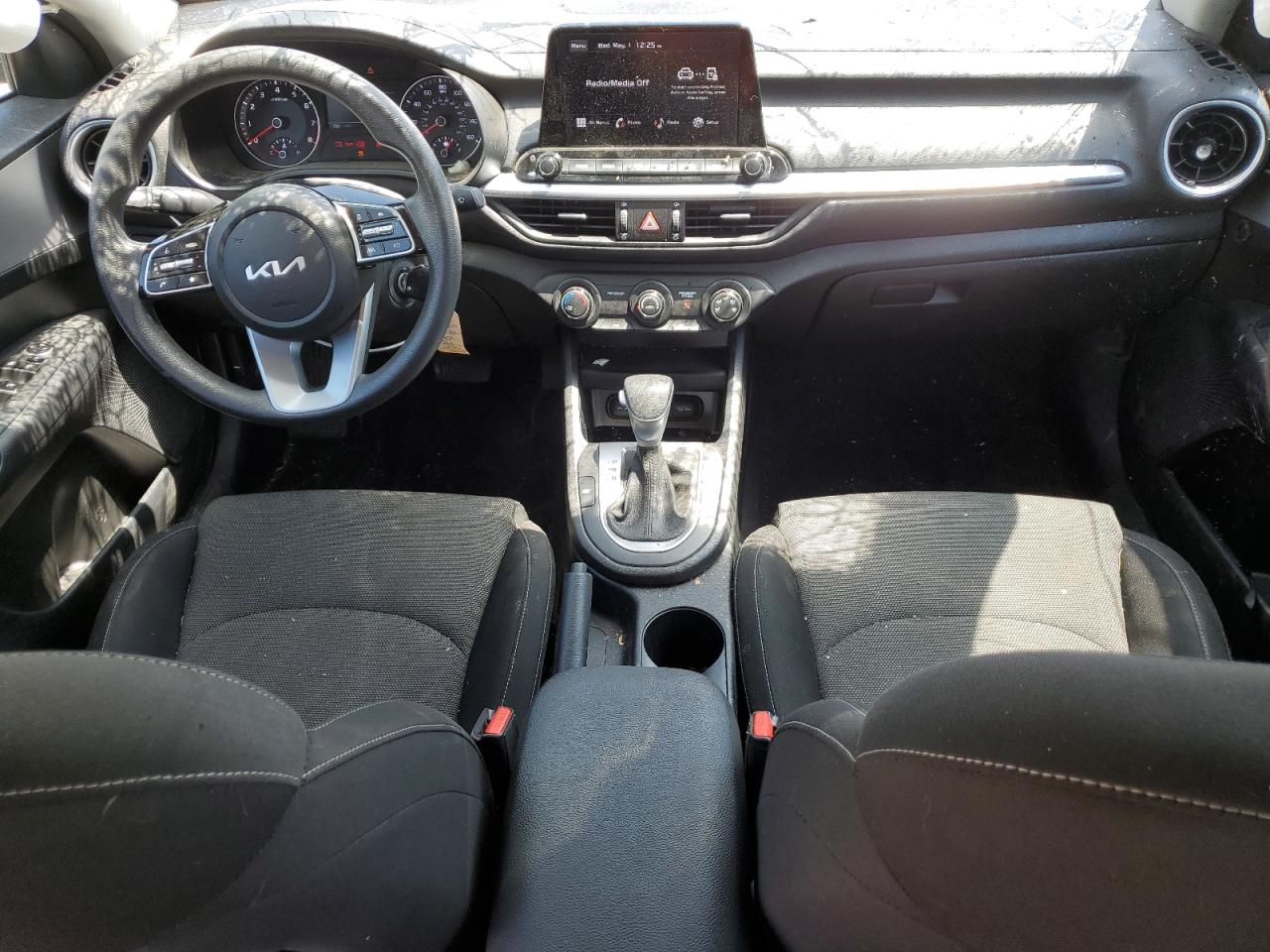2022 KIA FORTE FE VIN:3KPF24AD4NE485898