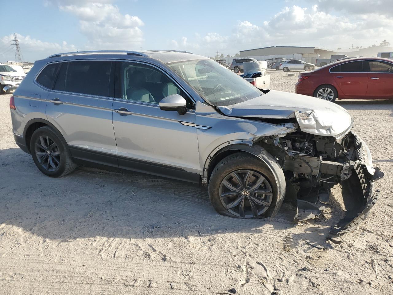 2023 VOLKSWAGEN TIGUAN SE VIN:3VV3B7AX5PM003464