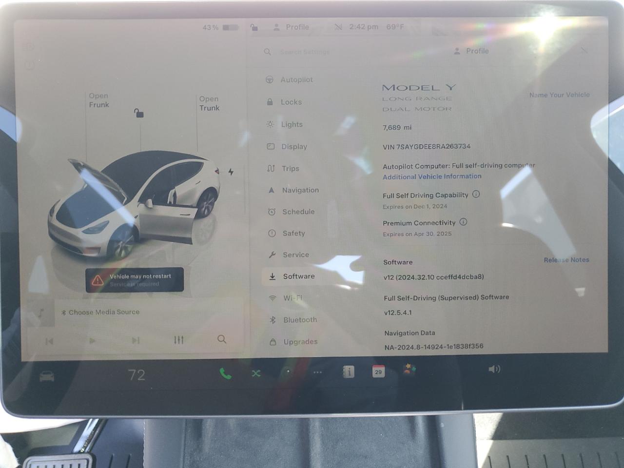 2024 TESLA MODEL Y  VIN:7SAYGDEE8RA263734