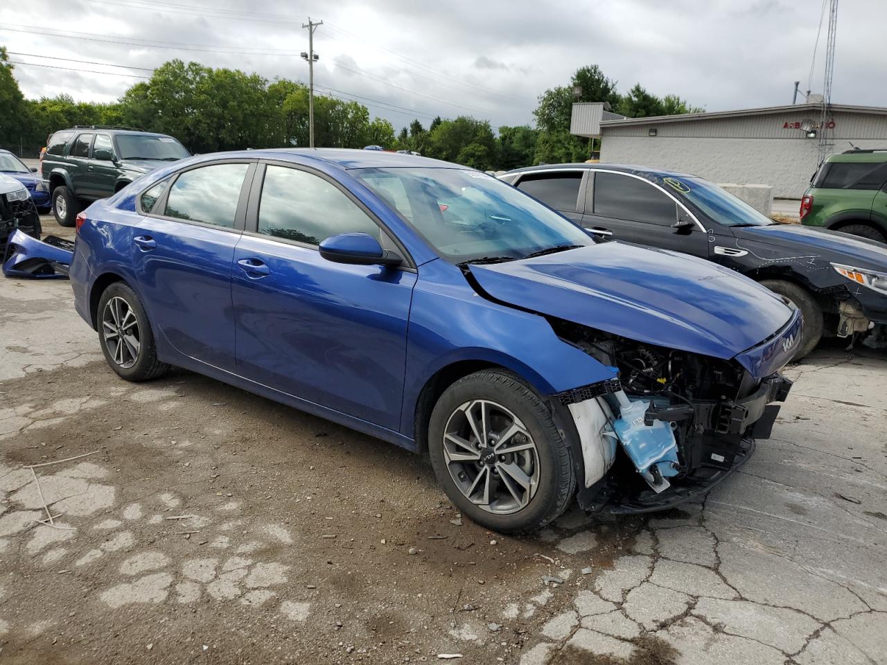 2023 KIA FORTE LX VIN:3KPF24AD4PE532303