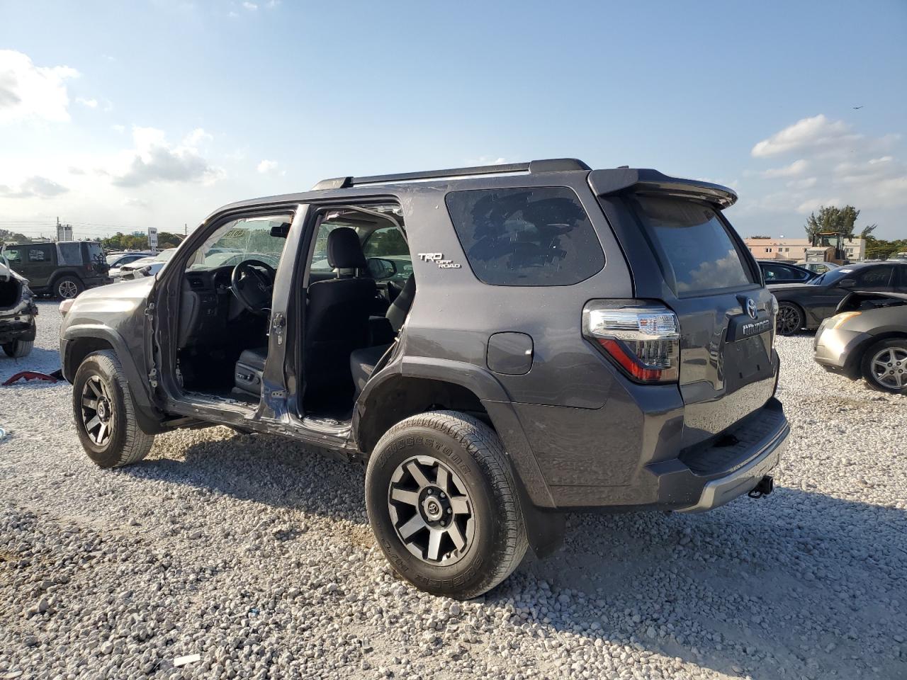 2023 TOYOTA 4RUNNER SE VIN:JTERU5JR9P6132909