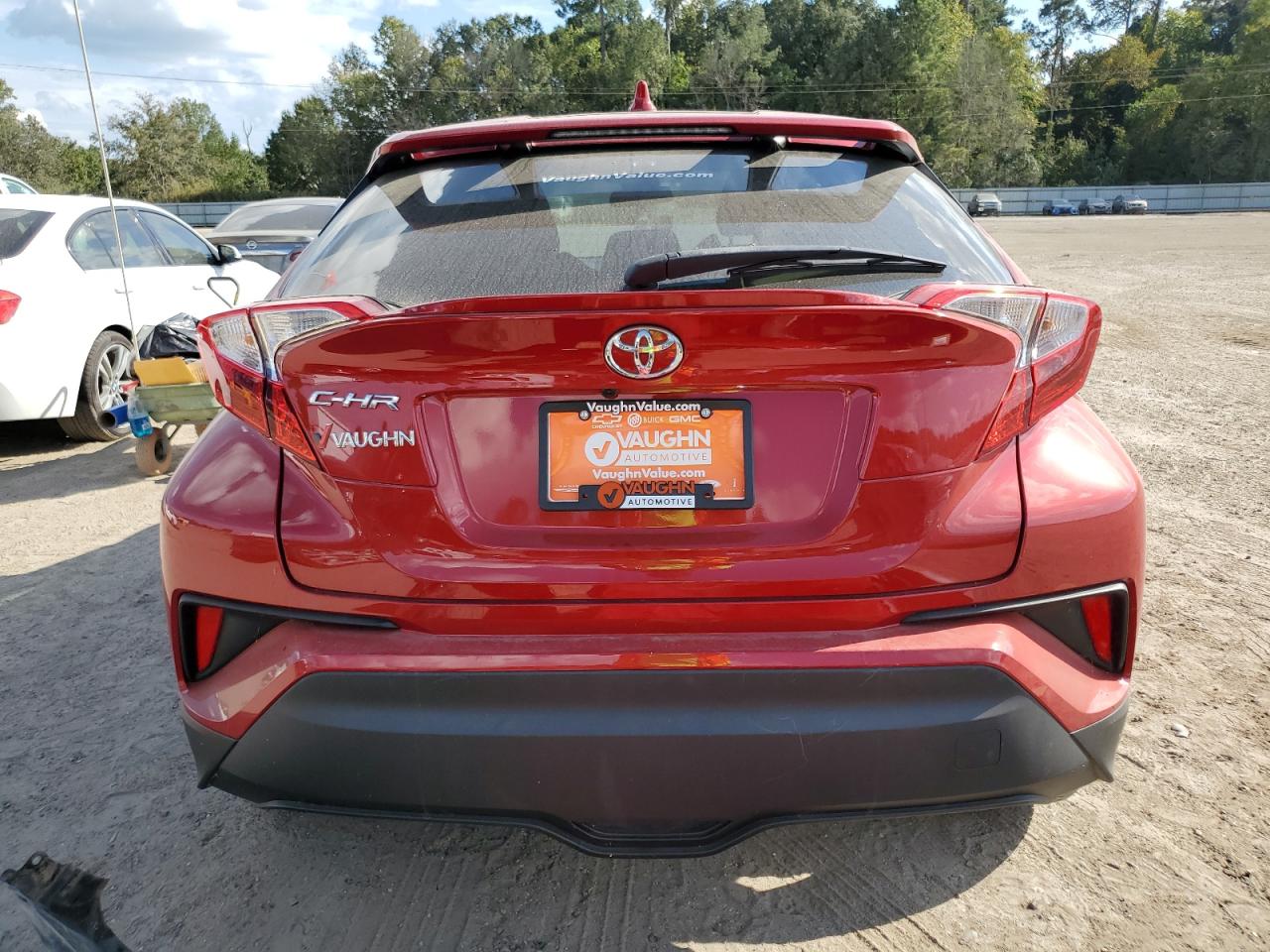 2022 TOYOTA C-HR XLE VIN:NMTKHMBX1NR145439