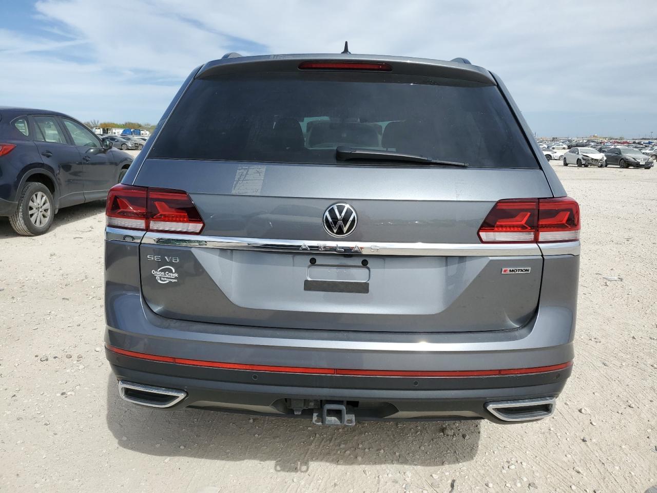 2022 VOLKSWAGEN ATLAS SE VIN:1V2KR2CA1NC561102