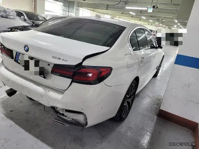 2020 BMW 530 VIN:
