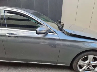 2018 Mercedes-Benz E 220 WDDZF0EB2JA477806 VIN:WDDZF0EB2JA477806