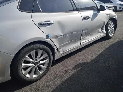 2016 Kia K5 KNAGX415GGA059705 VIN:KNAGX415GGA059705