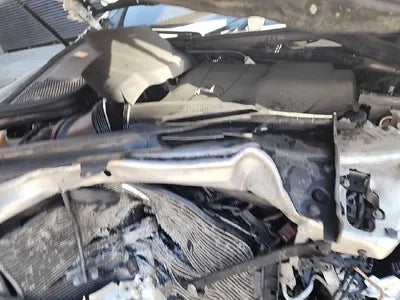 2016 Mercedes-Benz C 220 624KMWDDWF0EB4GR1 VIN:624KMWDDWF0EB4GR1