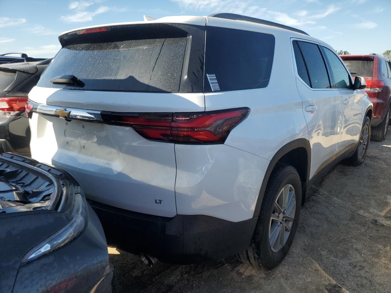 2022 CHEVROLET TRAVERSE LT VIN:1GNERHKW1NJ161087