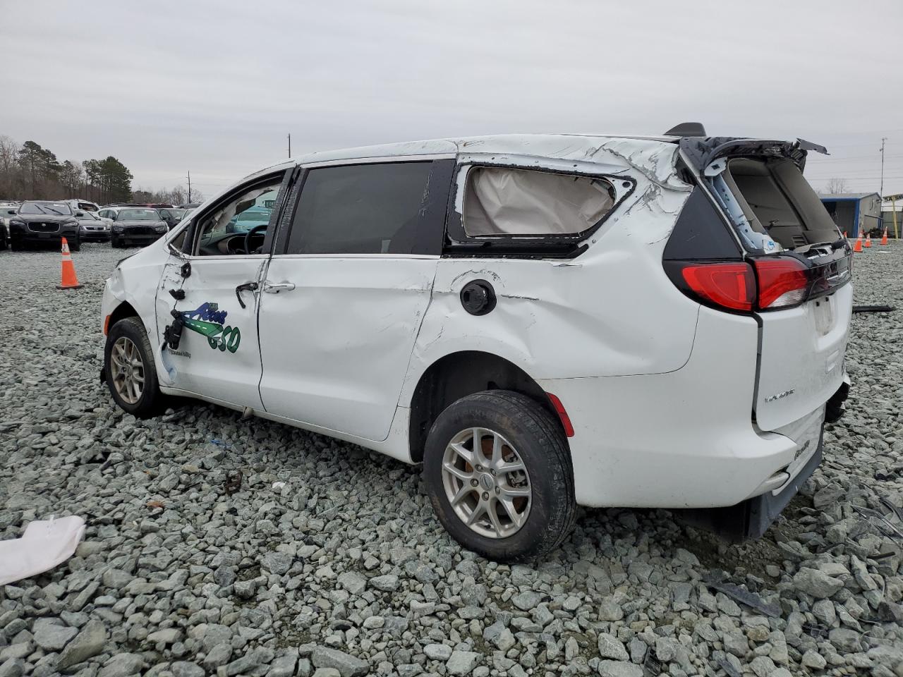 2022 CHRYSLER VOYAGER LX VIN:2C4RC1CG3NR171822
