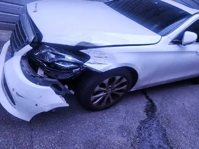 2016 Mercedes-Benz E 220 VIN: