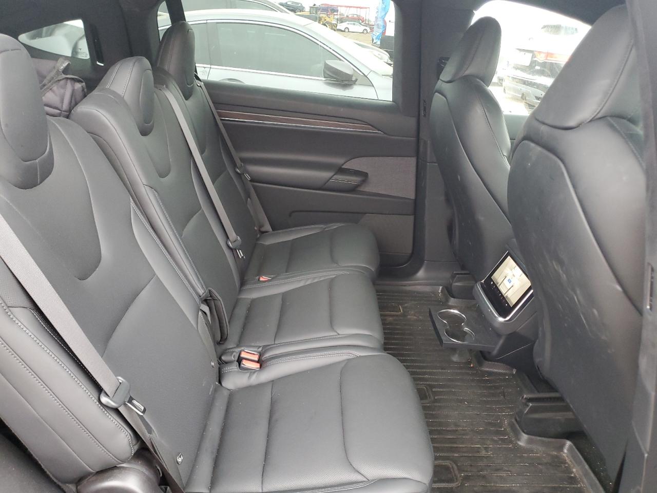 2023 TESLA MODEL X  VIN:7SAXCAE58PF367923