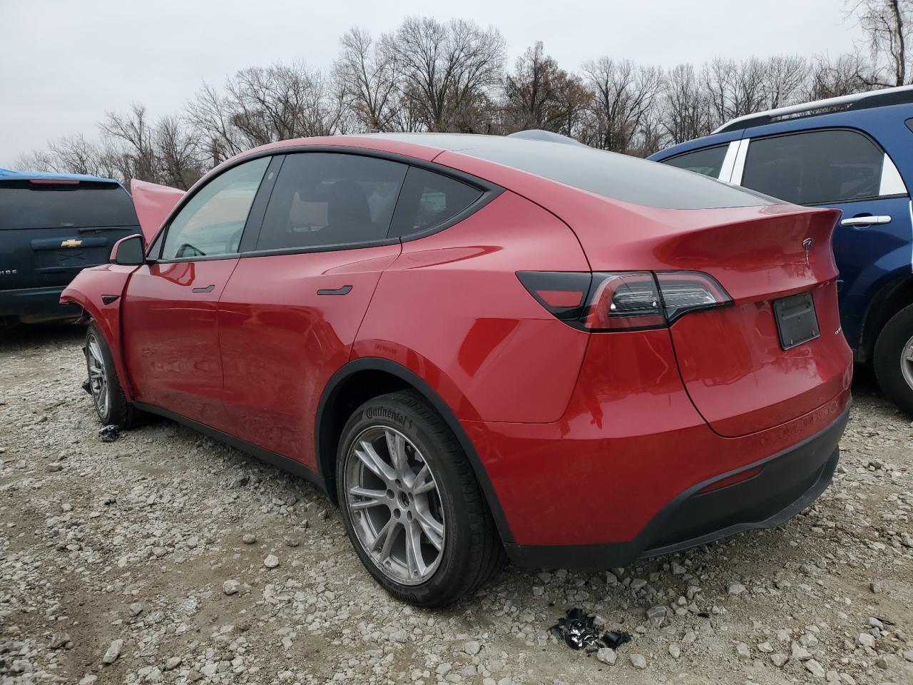 2023 TESLA MODEL Y  VIN:7SAYGDEE6PF669205
