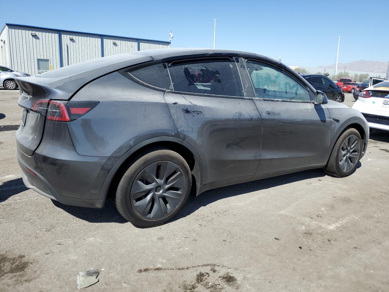 2024 TESLA MODEL Y  VIN:7SAYGDED4RF200527