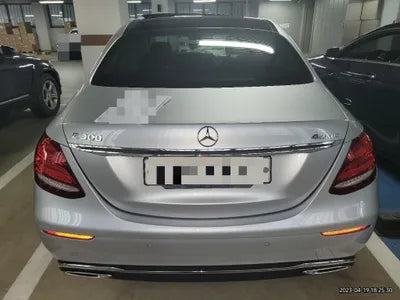 2017 Mercedes-Benz E 300 WDDZF4KB6HA250933 VIN:WDDZF4KB6HA250933