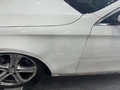 2016 Mercedes-Benz E 220 VIN: