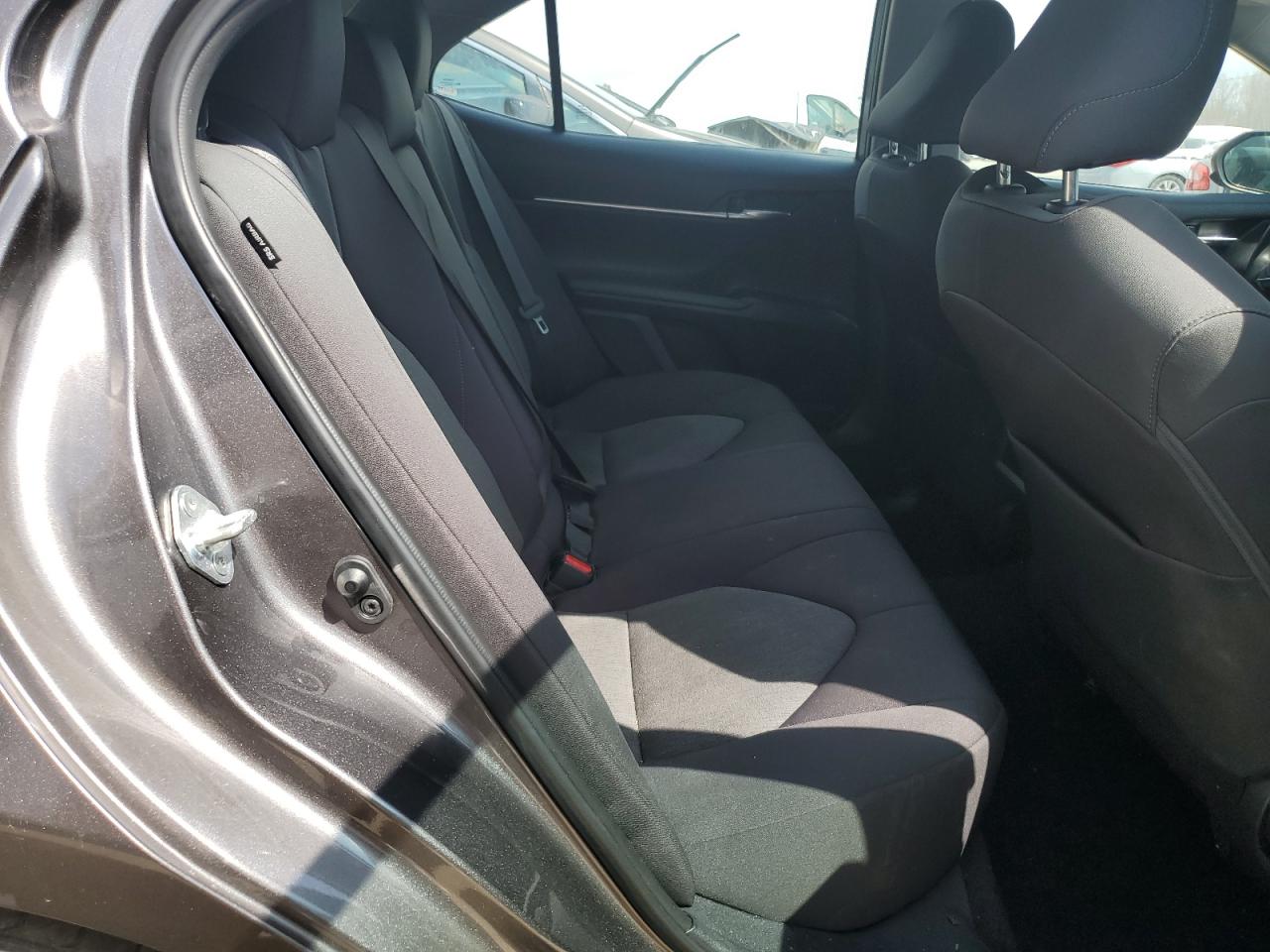 2022 TOYOTA CAMRY LE VIN:4T1C11AK7NU677459