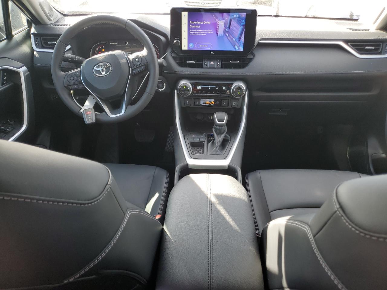 2024 TOYOTA RAV4 XLE PREMIUM VIN:1GC0KVCG4BF195844