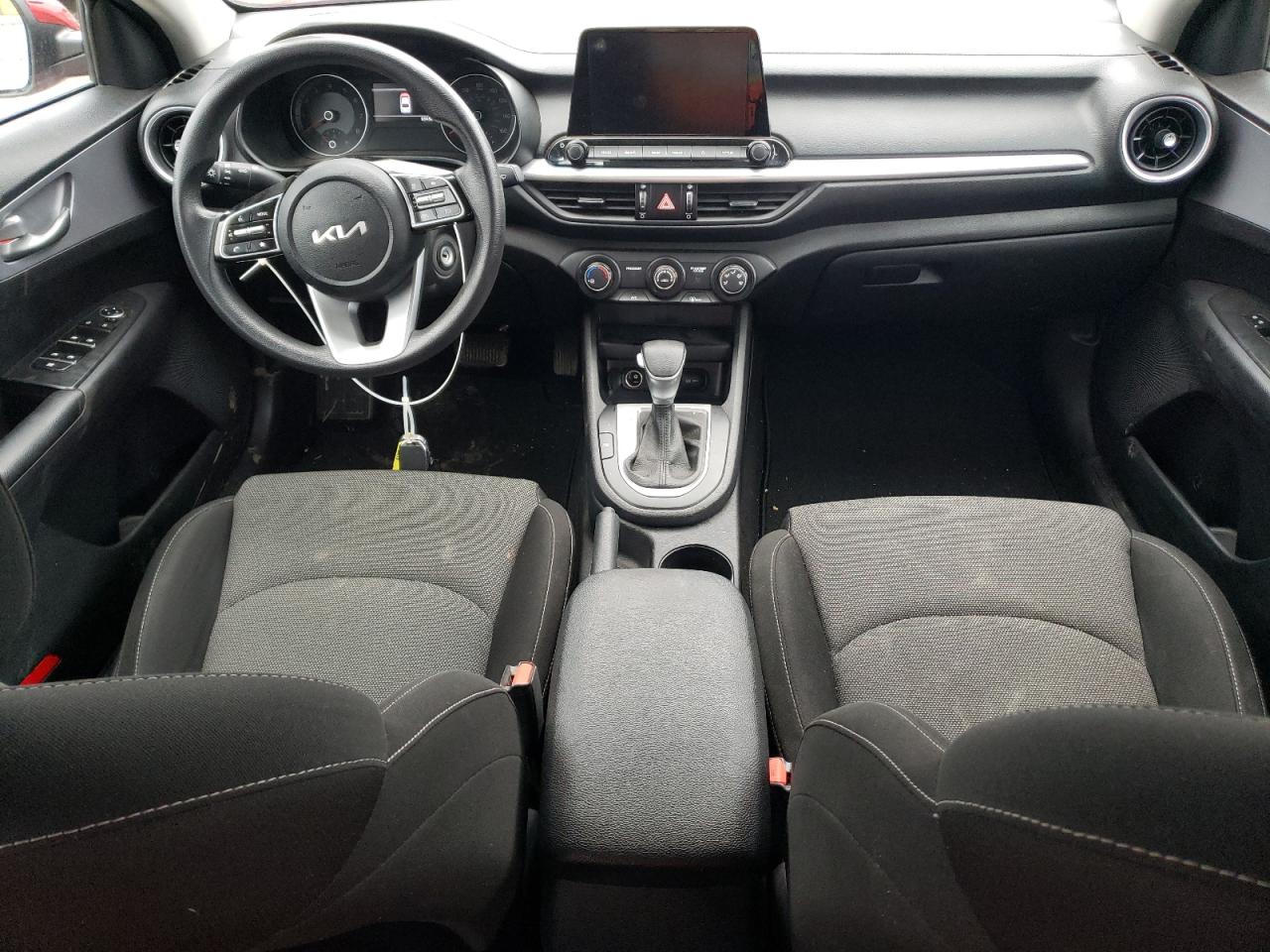 2022 KIA FORTE FE VIN:3FAHP0HA9CR407790