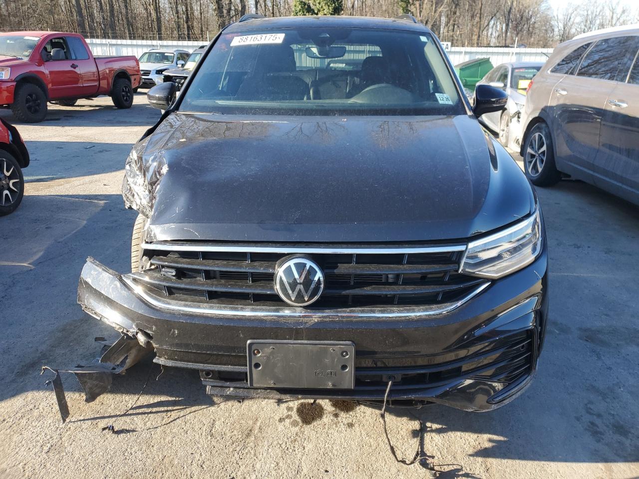 2022 VOLKSWAGEN TIGUAN SE R-LINE BLACK VIN:3VV8B7AX3NM004731