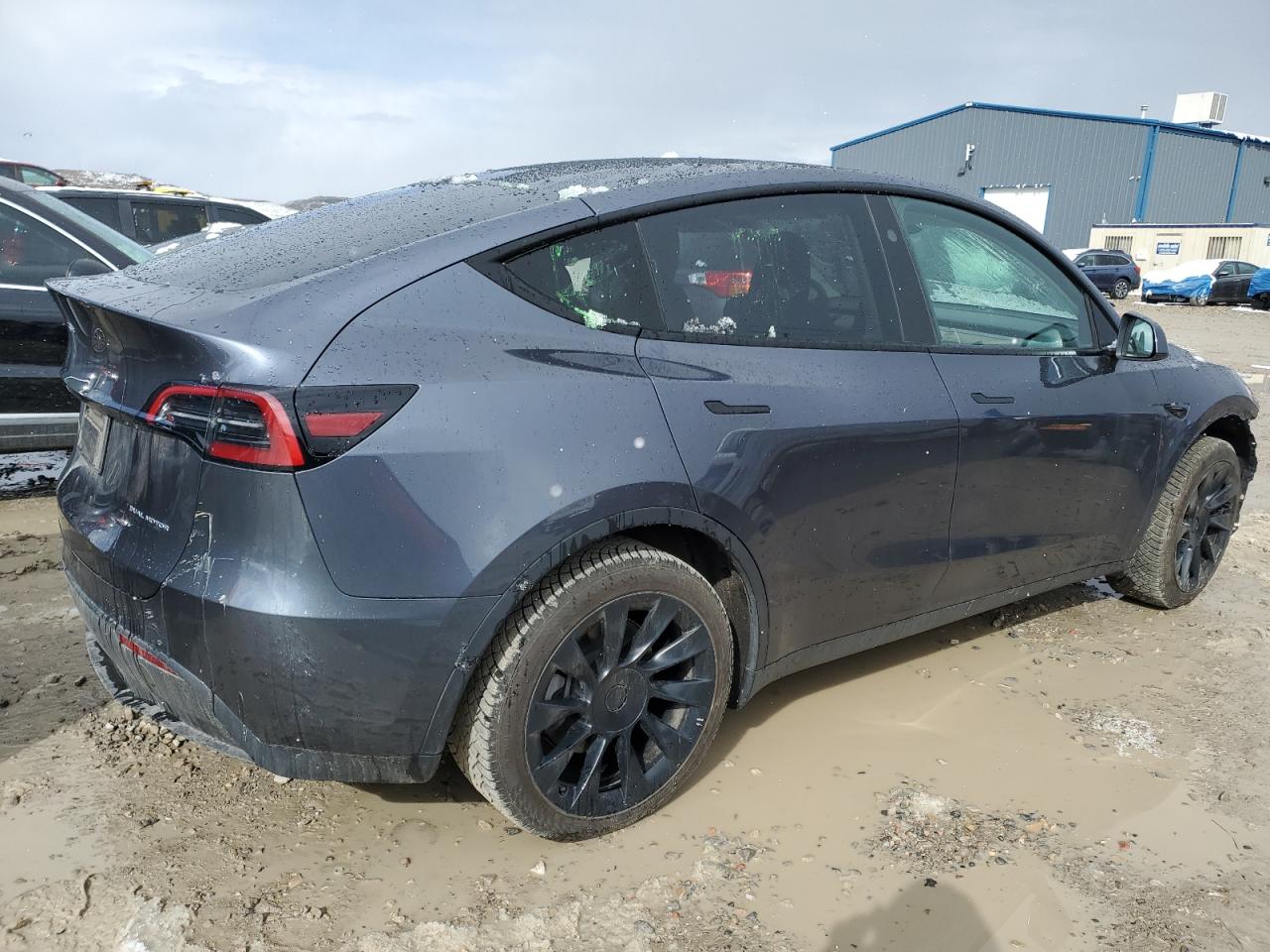 2023 TESLA MODEL Y  VIN:7SAYGDEE9PF840948