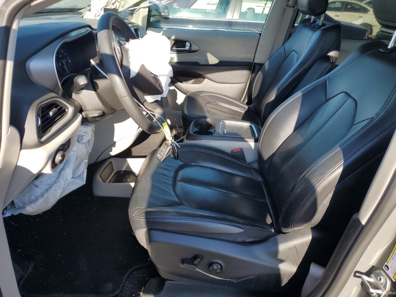 2022 CHRYSLER PACIFICA TOURING L VIN:2C4RC1BG8NR142298
