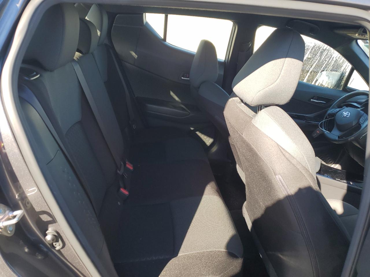 2022 TOYOTA C-HR XLE VIN:JTNKHMBX7N1133239