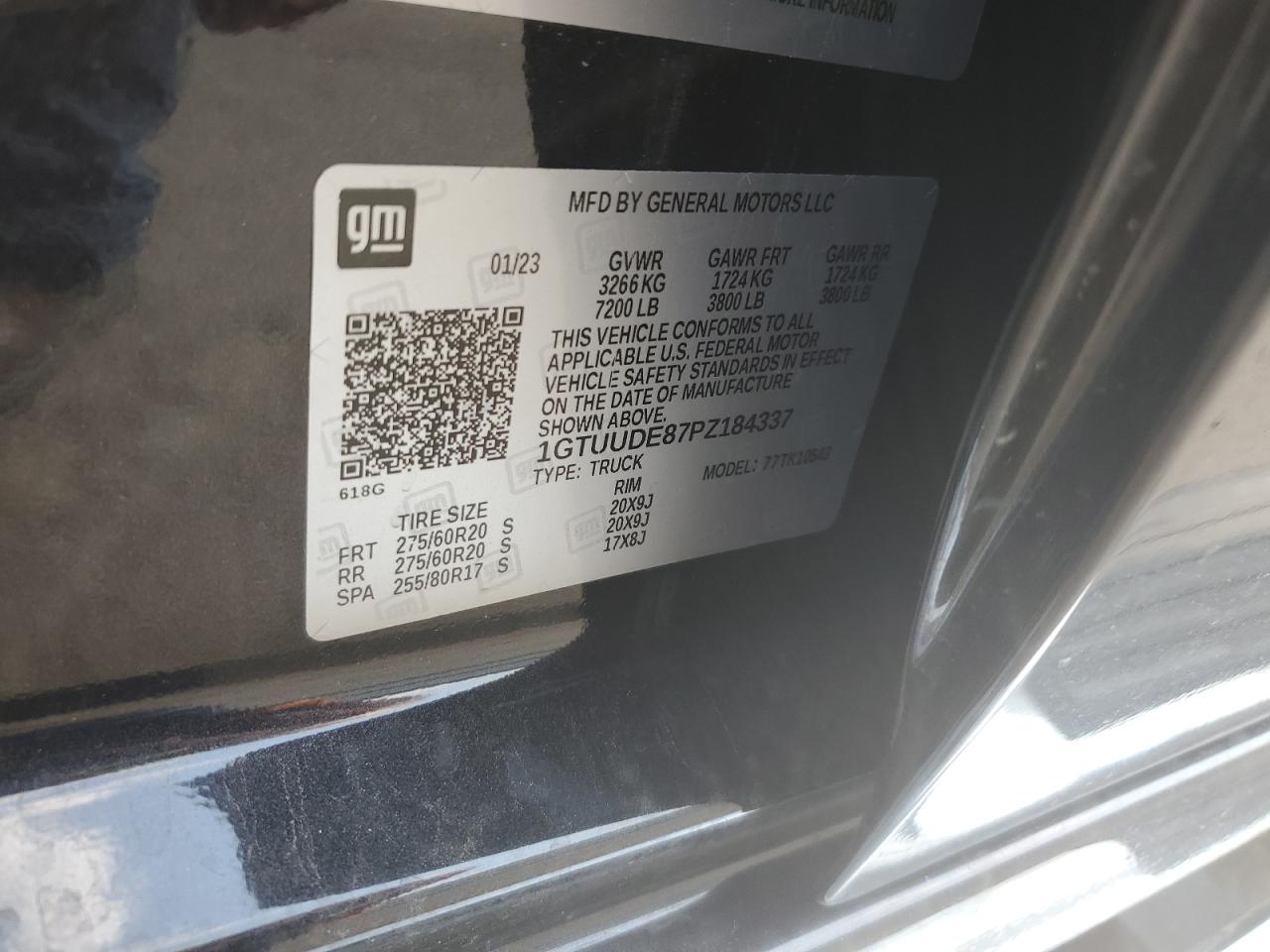 2023 GMC SIERRA K1500 SLT VIN:1GTUUDE87PZ184337