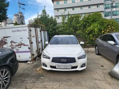 2014 Infiniti Q50 VIN: