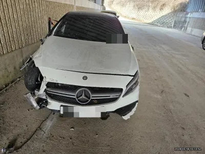 2016 Mercedes-Benz A 45 AMG VIN: