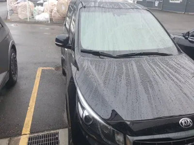 2016 Kia Carnival VIN: