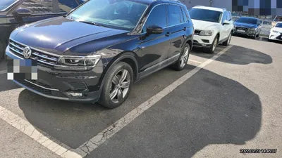 2018 Volkswagen Tiguan WVGZZZ5NZJW928372 VIN:WVGZZZ5NZJW928372