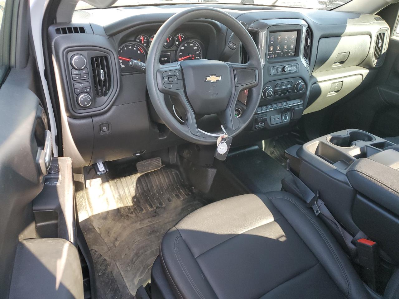 2024 CHEVROLET SILVERADO K1500 VIN:3GCNDAEDXRG118237