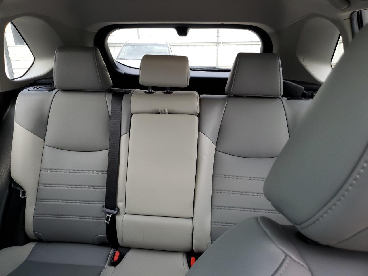 2022 TOYOTA RAV4 XLE PREMIUM VIN:2T3B6RFV3NW030286