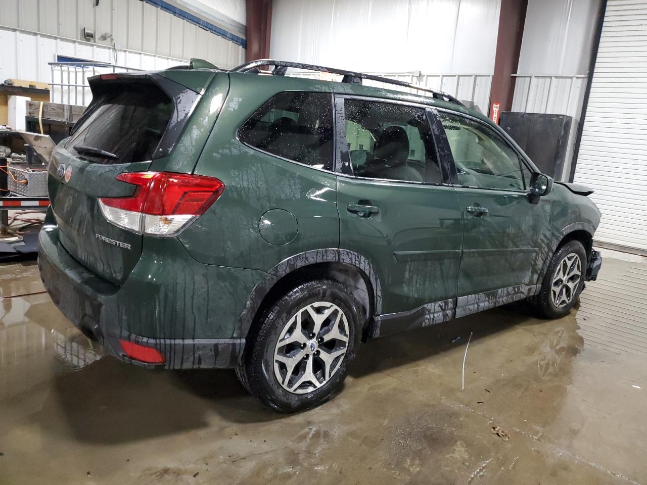 2023 SUBARU FORESTER PREMIUM VIN:JF2SKAEC2PH546453