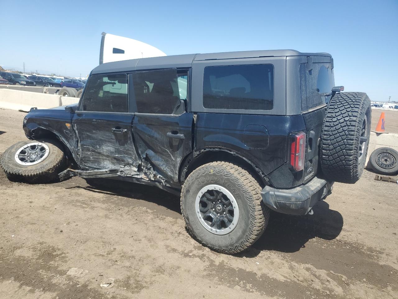 2024 FORD BRONCO BADLANDS VIN:1FMEE9BP6RLA19522