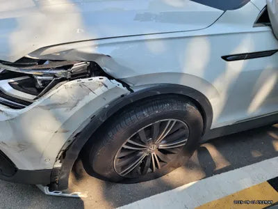 2021 Volkswagen Tiguan VIN: