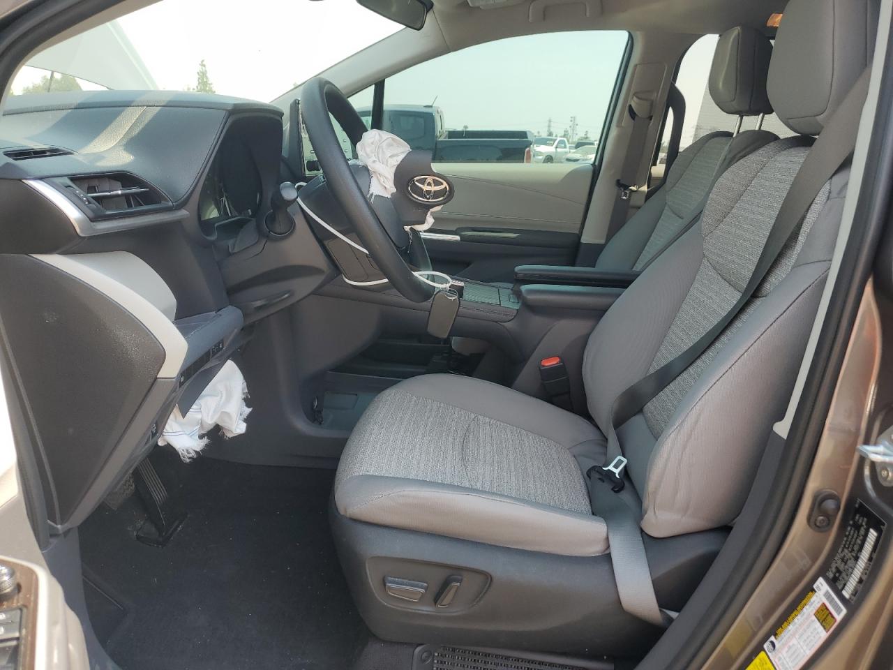 2023 TOYOTA SIENNA LE VIN:5TDKRKEC1PS161011