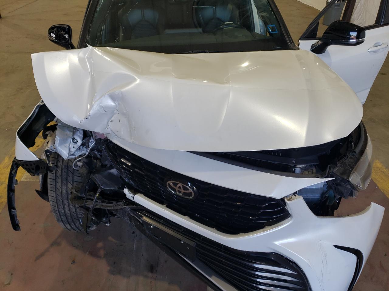 2022 TOYOTA HIGHLANDER XSE VIN:5TDJZRBH4NS197633