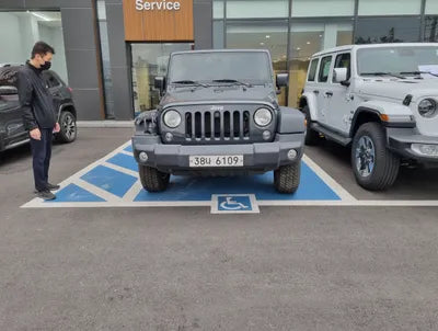 2017 Jeep Wrangler 1C4HJWFGXHL687165 VIN:1C4HJWFGXHL687165